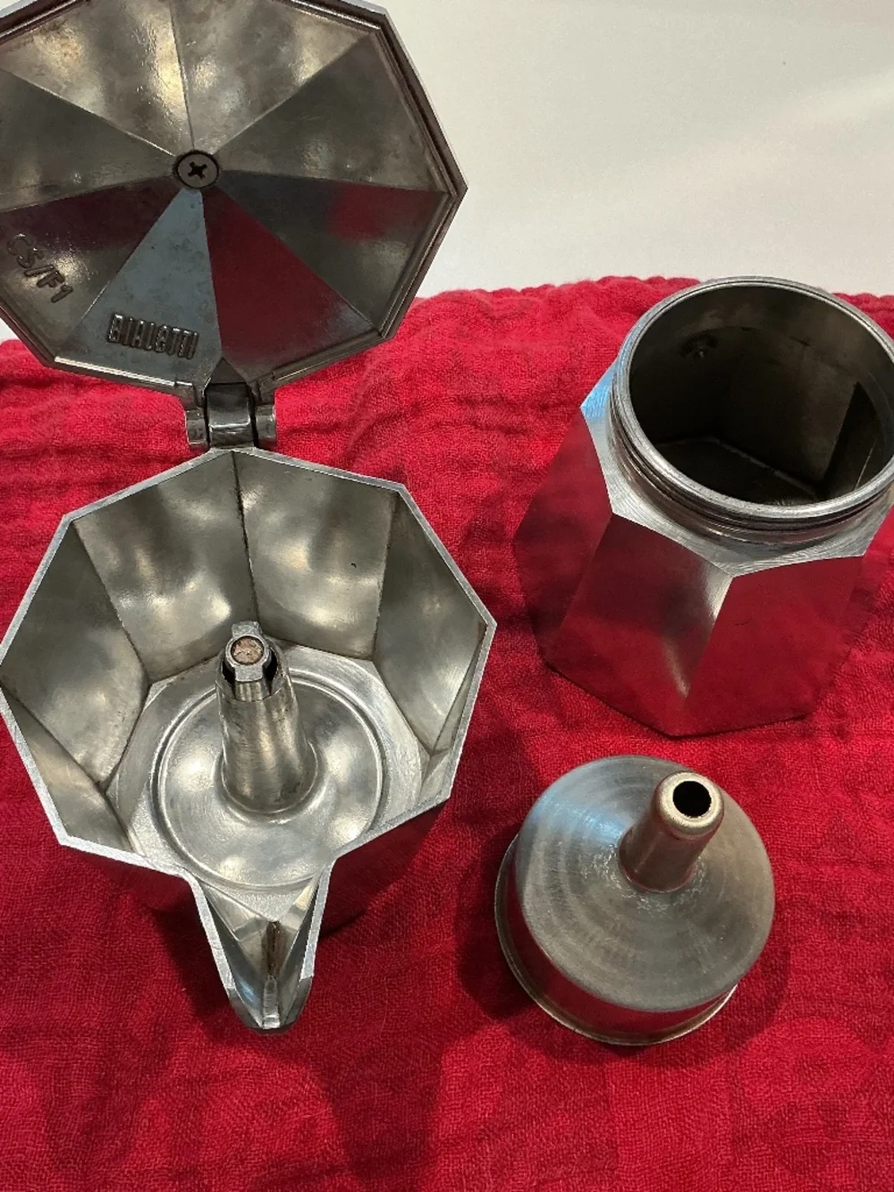 Bialetti Moka Stovetop Espresso Maker Six Cup Excellent Condition